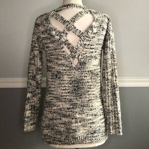 So It Is Nubby Gray Criss Cross Back Sweater, Med